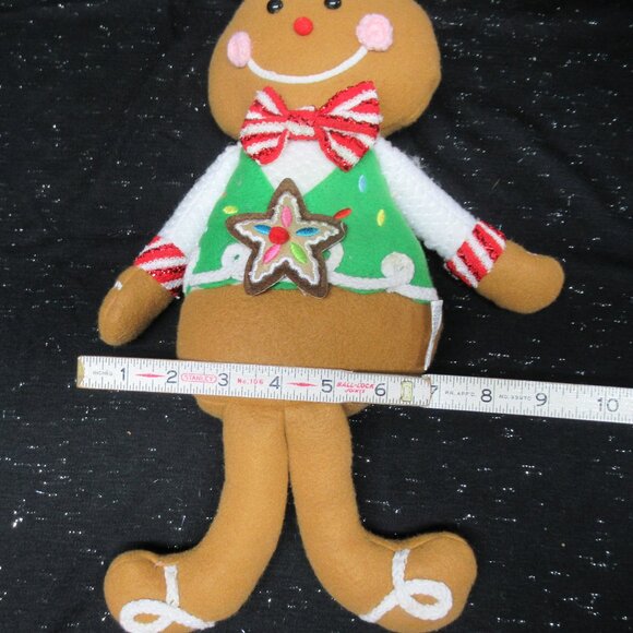 Christmas Plush Gingerbread Couple - Picture 6 of 10
